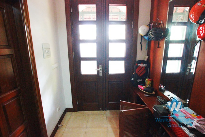 Nice and bright house for rent in Tay Ho area, Ha Noi